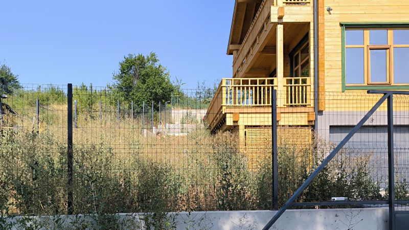 Градина картина в интериора